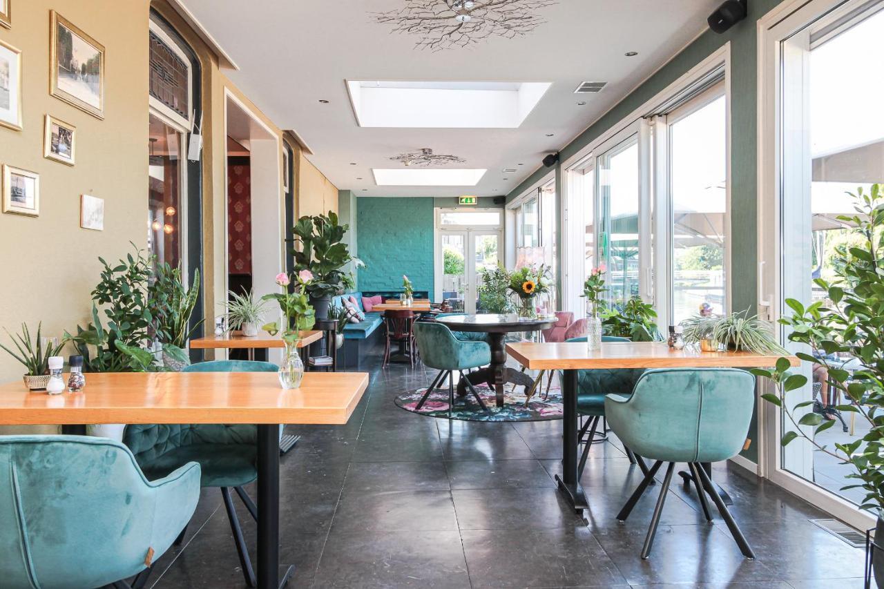Hotel Restaurant Goerres Akkrum Esterno foto